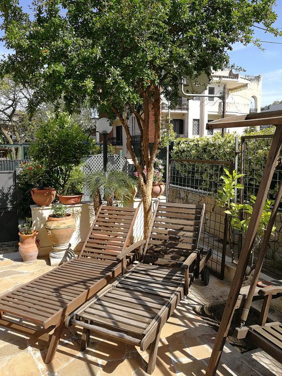Il Giardino Dei Limoni Acomodação com café da manhã Aci Castello Exterior foto